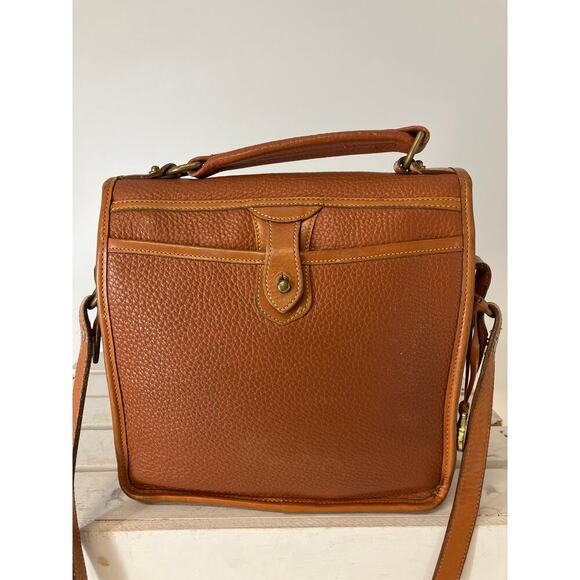 DOONEY & BOURKE VINTAGE BROWN PEBBLED LEATHER CROSSBODY BAG - Picture 4 of 16